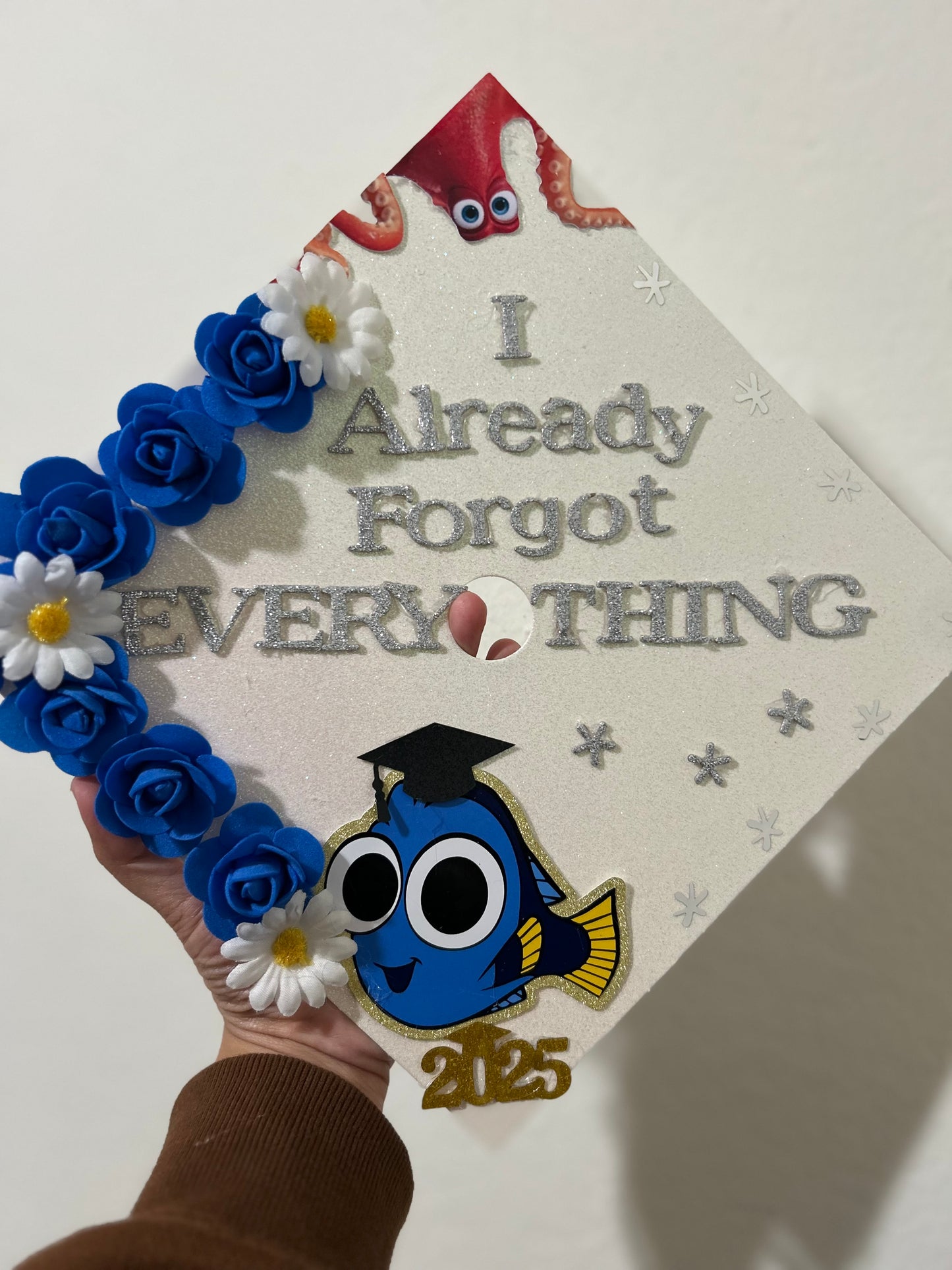 Graduation Cap Topper ( Finding Dory)